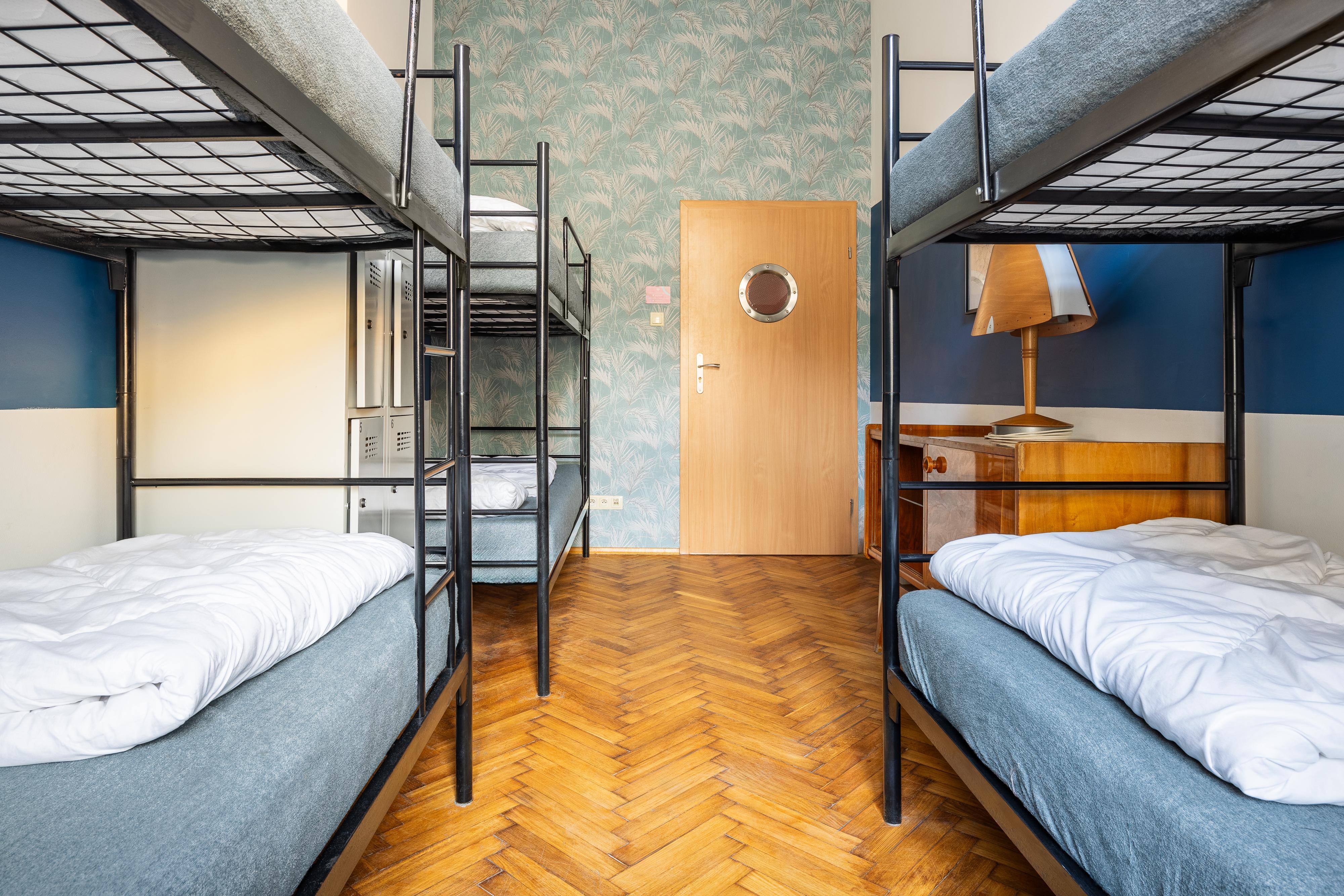 Das Hostel Краков Экстерьер фото