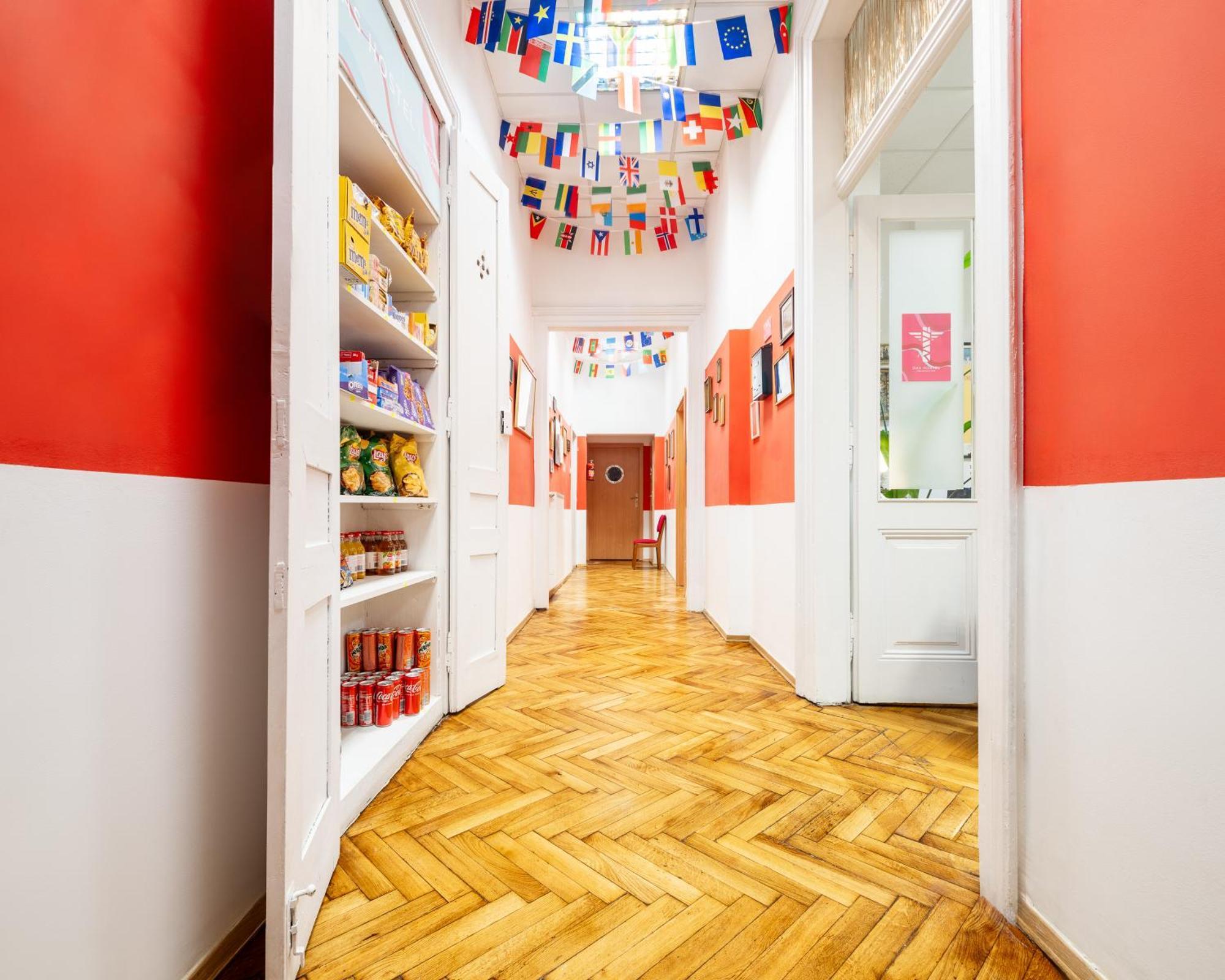 Das Hostel Краков Экстерьер фото